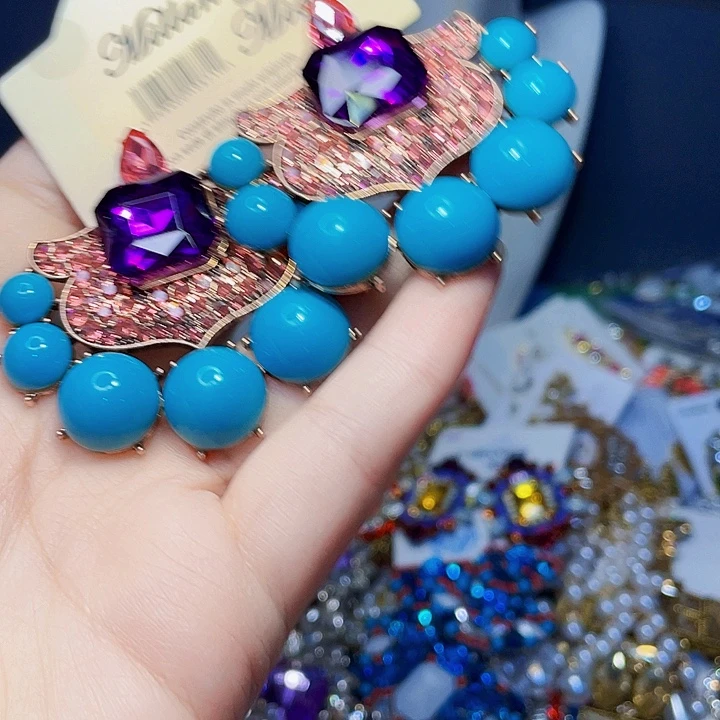 蘑***宙锆石纯铜合金耳坠