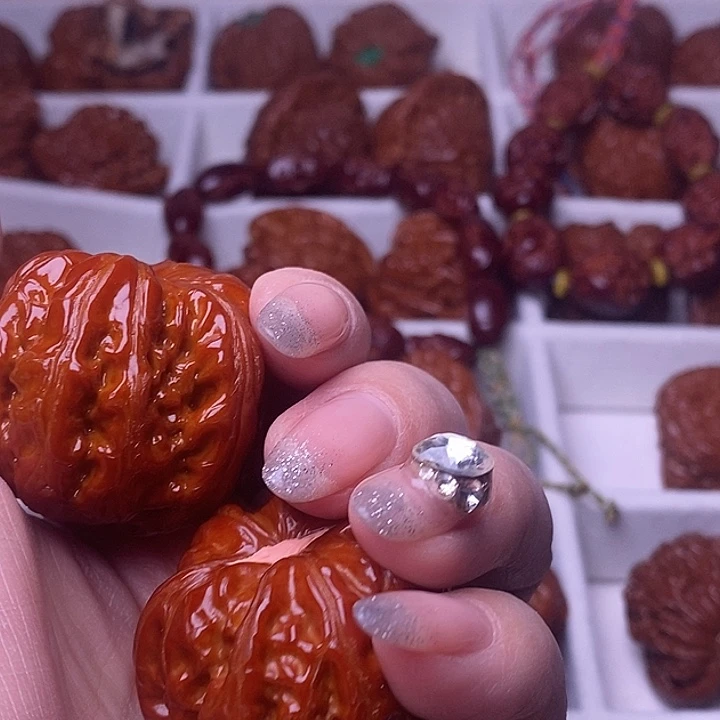 赵***生文玩核桃吊坠文玩