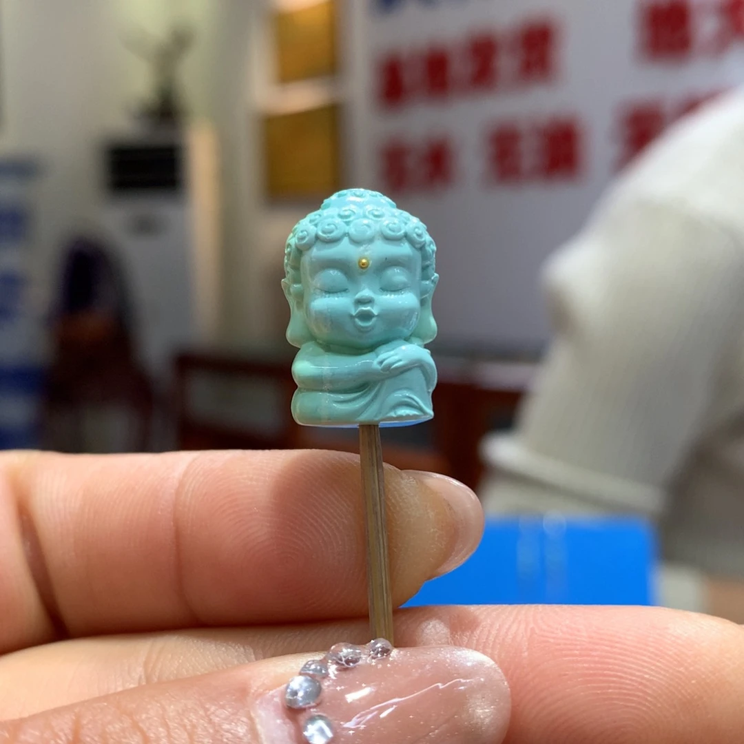 绿松石配饰未镶嵌香****孩