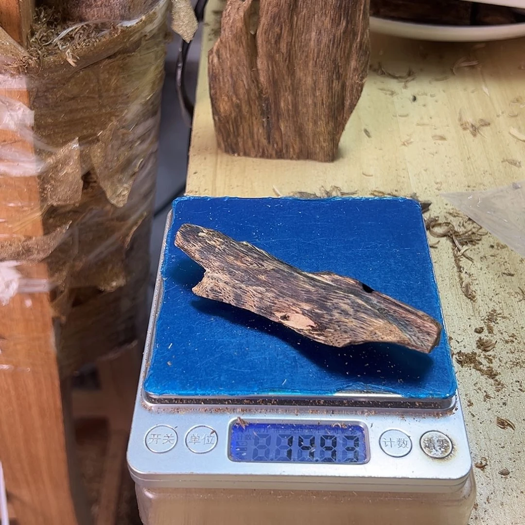 香料绿奇楠乌身圆叶虫漏14克