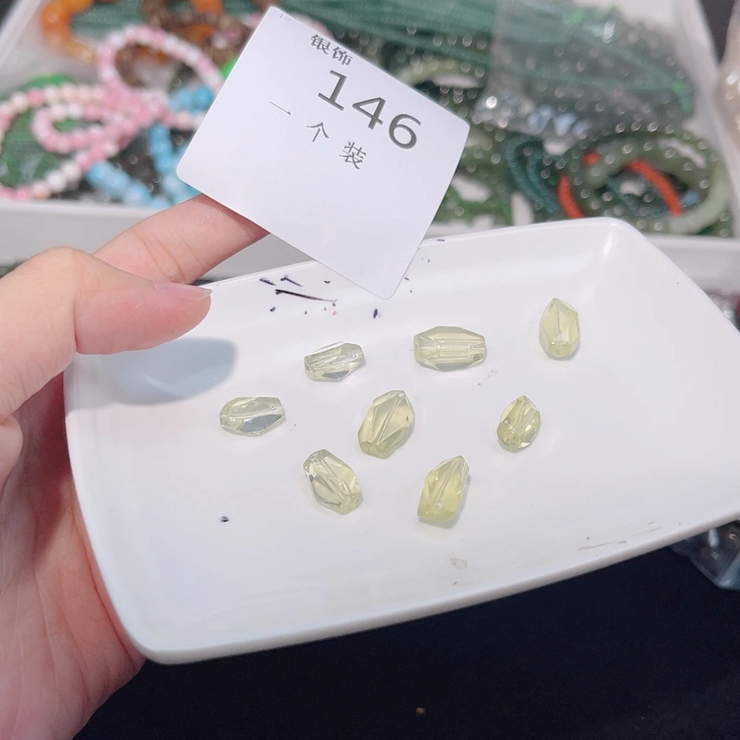 未镶嵌珠宝半成品水晶146 。