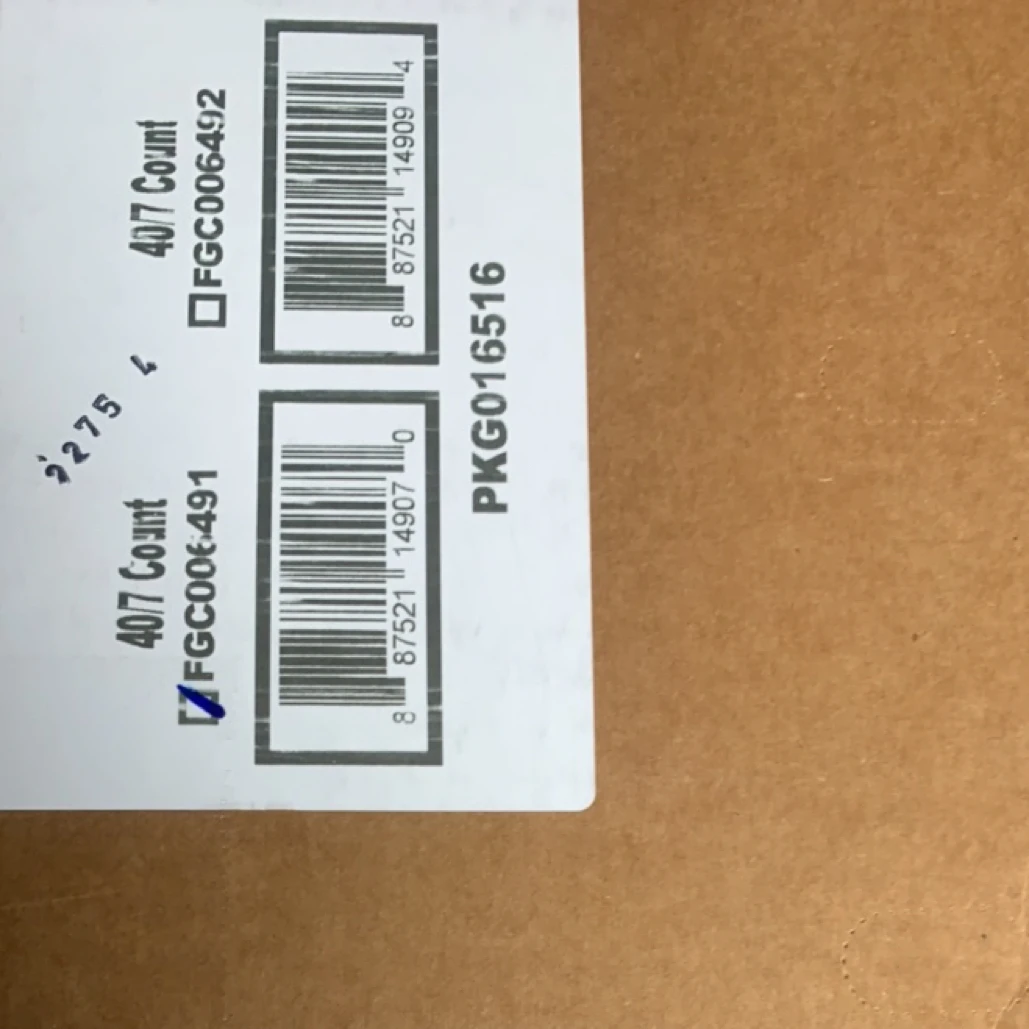 25-26 TOPPS BASKETBALL  手雷盒  默认代拆