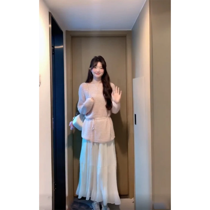 甜美风穿搭简约镂空长袖上衣女2025秋季新款气质显瘦半身裙两件套