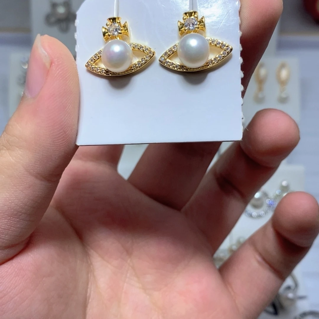 未镶嵌耳饰淡水珍珠