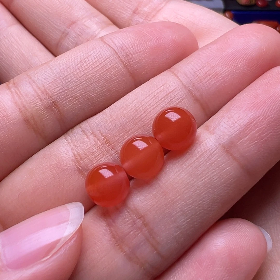 嘟***宝南红玛瑙未镶嵌珠宝奇石