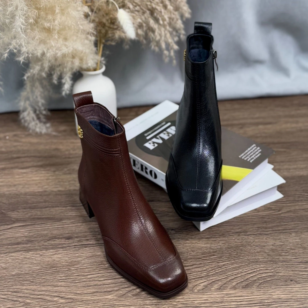 新款气质洋气显高级中跟女短靴单靴复古气质短靴女靴百搭