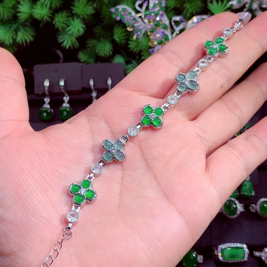 颈饰未镶嵌翡翠天然