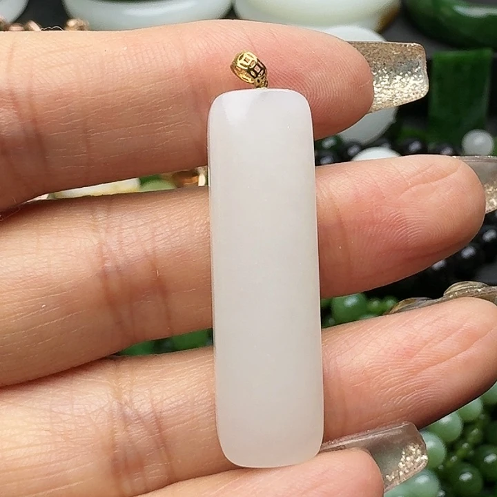 【闪购商品】和田玉吊坠18K金镶嵌