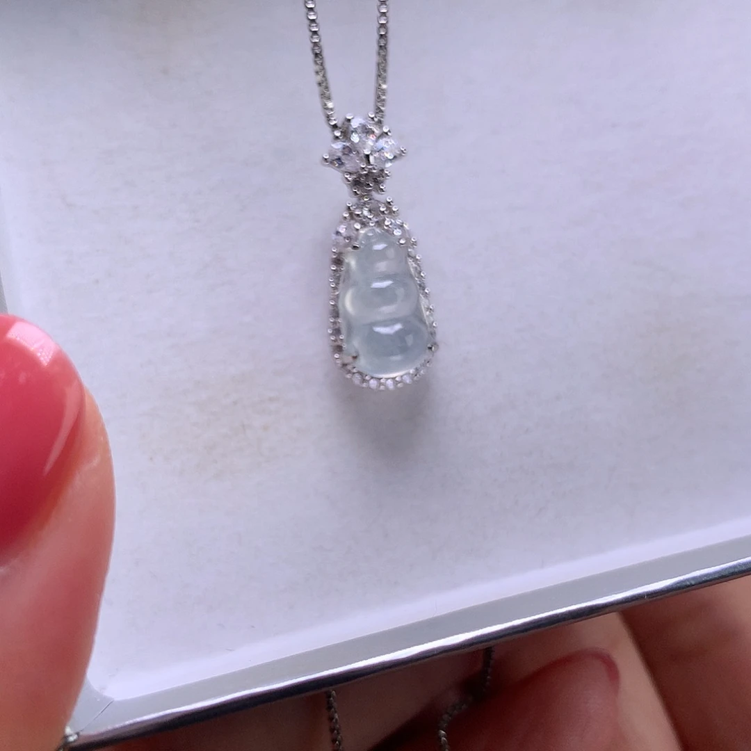 颈饰银S925镶嵌翡翠1111111