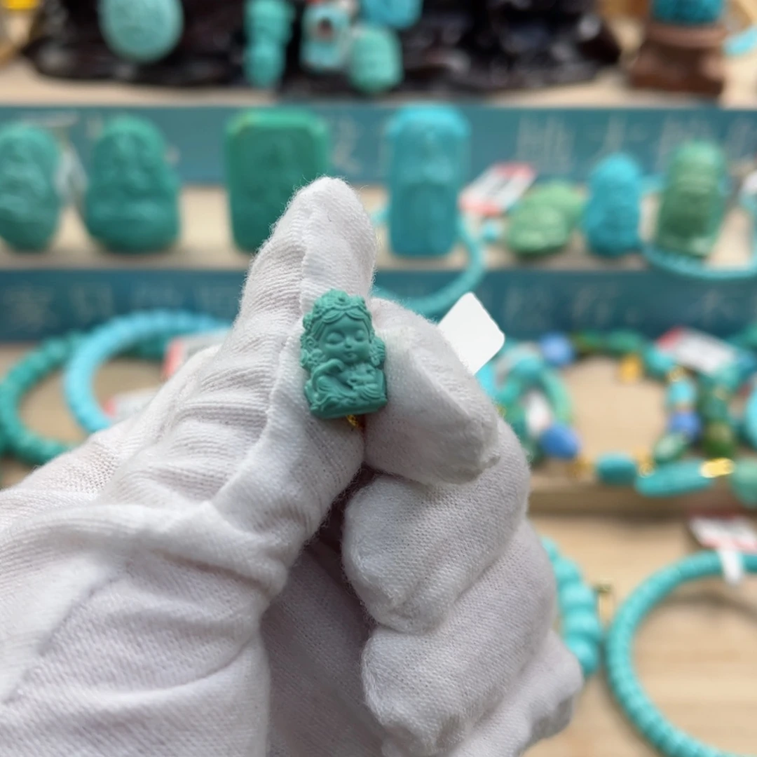 绿松石绿松石未镶嵌