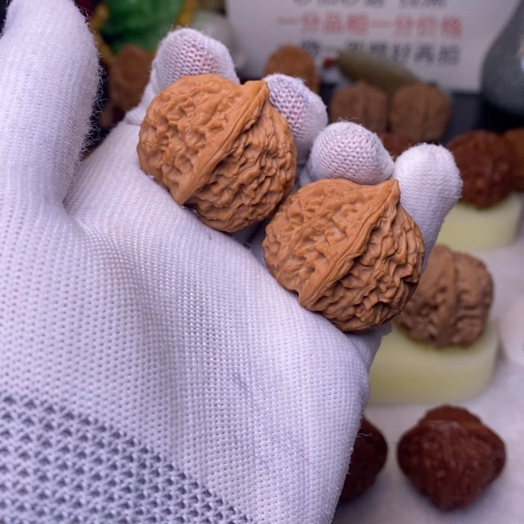 吊坠文玩核桃玉枕 元宝