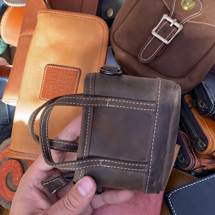 头层牛皮特价款挂包