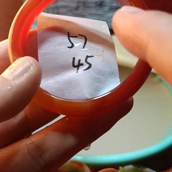 玛瑙/玉髓手镯未镶嵌