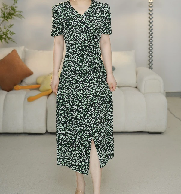 2031连衣裙碎花显瘦时尚夏季小个子法式收腰气质