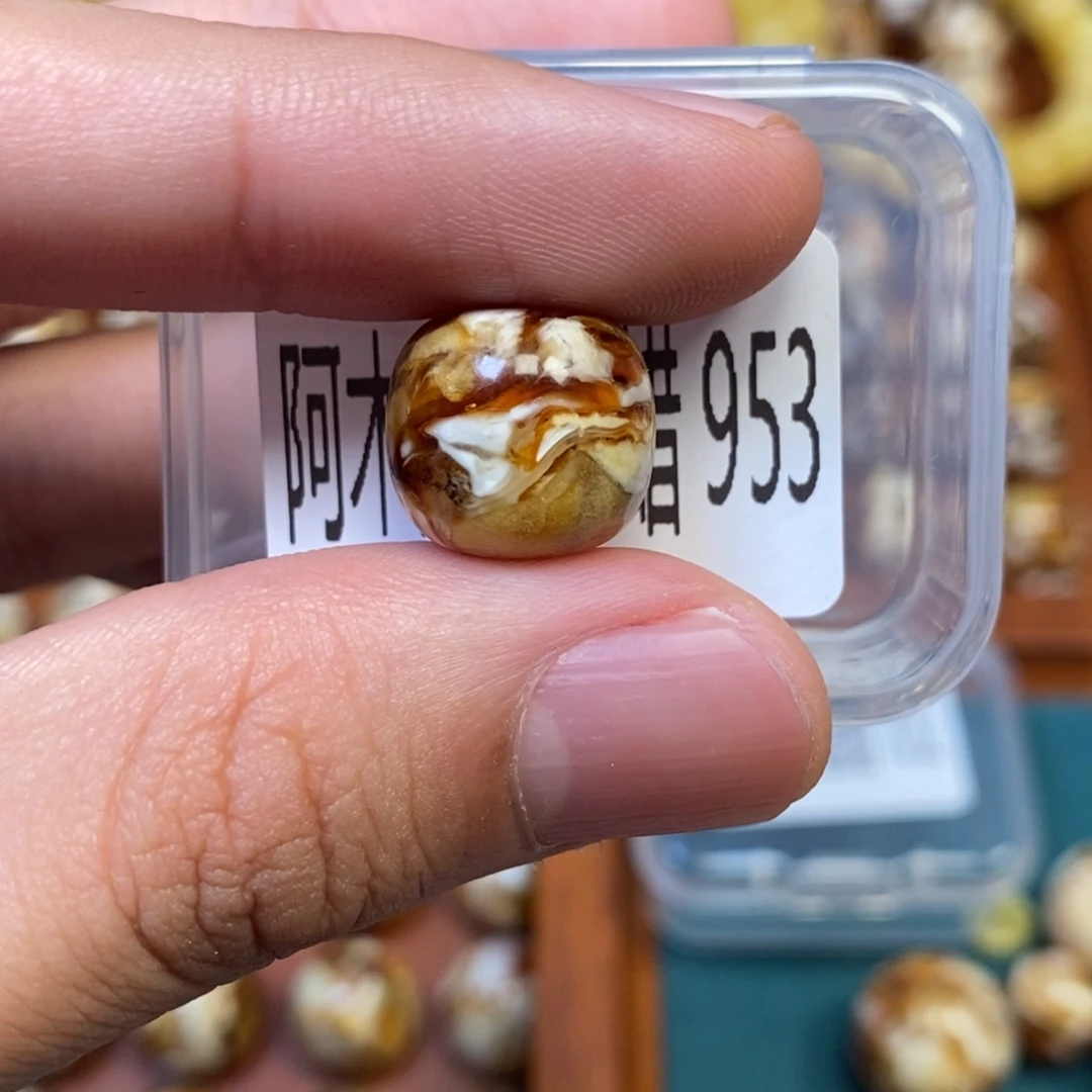 把件猴头核桃沁色圆珠老型953