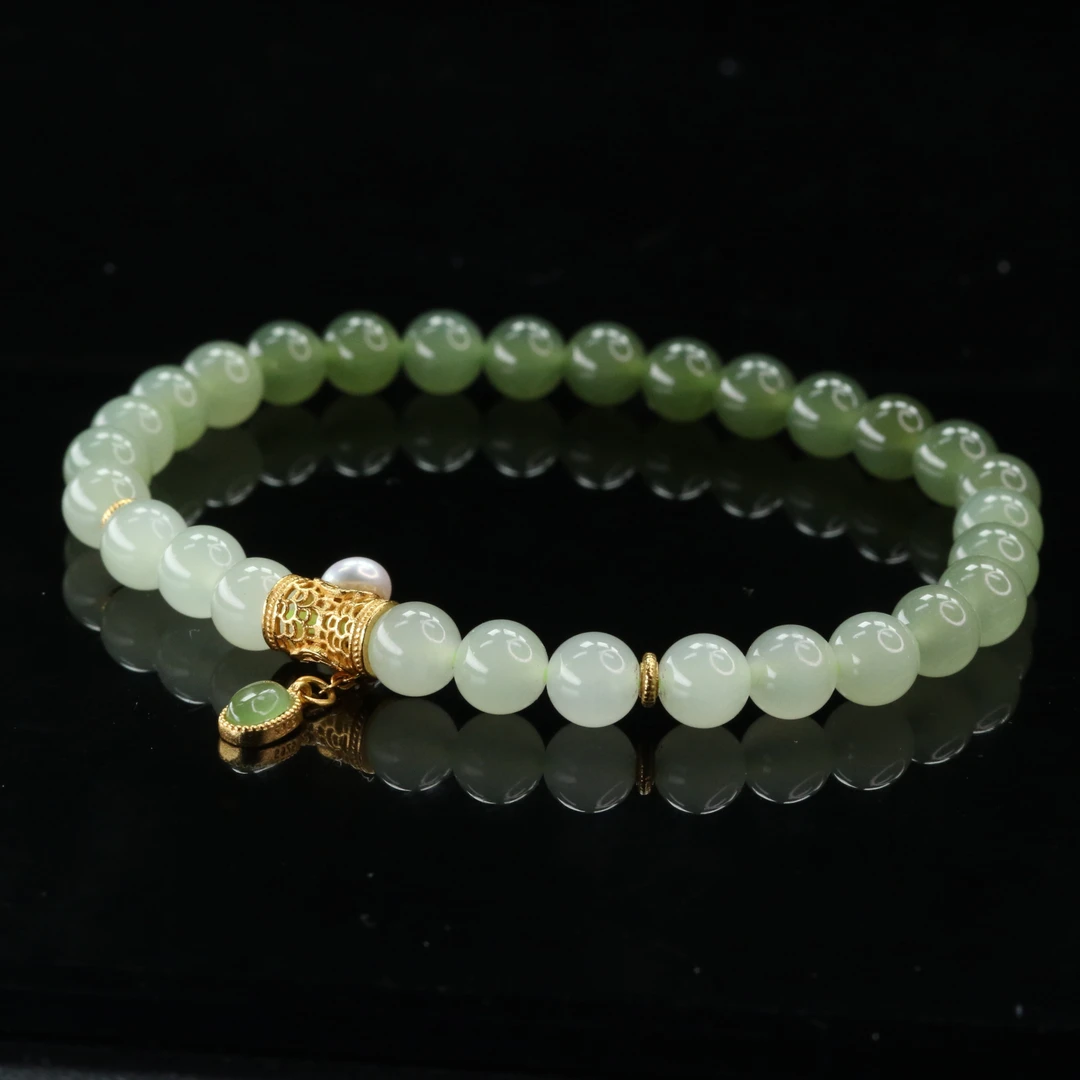 45和田玉渐变手串/501113保利厦门拍卖