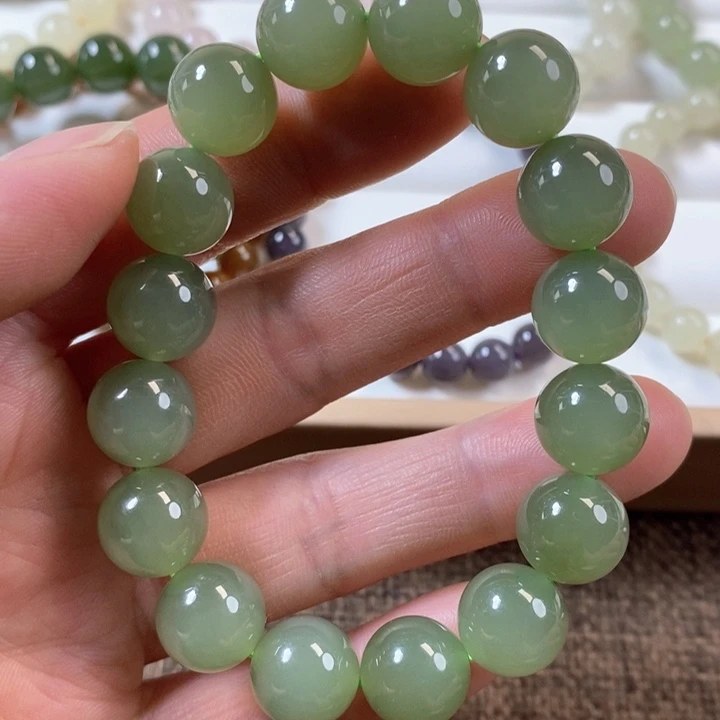 和田玉手串未镶嵌