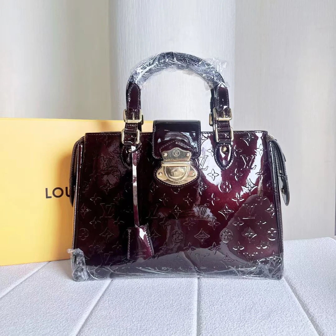 95新 LouisVuitton/路易威登 车厘子漆皮金扣手提包经典 30705024