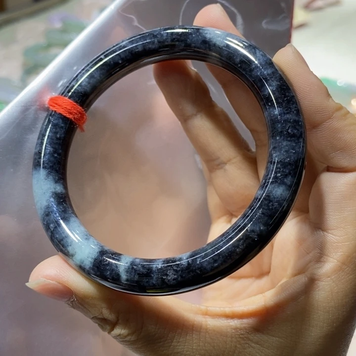 翡翠未镶嵌手镯60.6