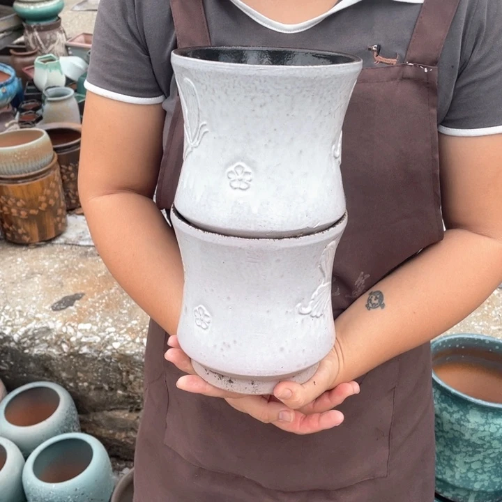 紫砂花盆口14高15瑕疵瑕疵