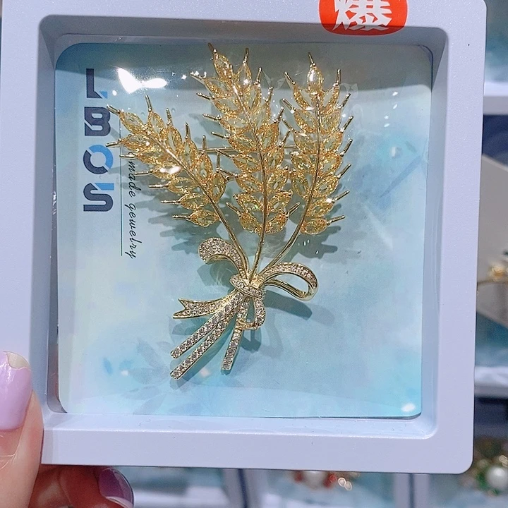 锆石铜合金麦穗胸针