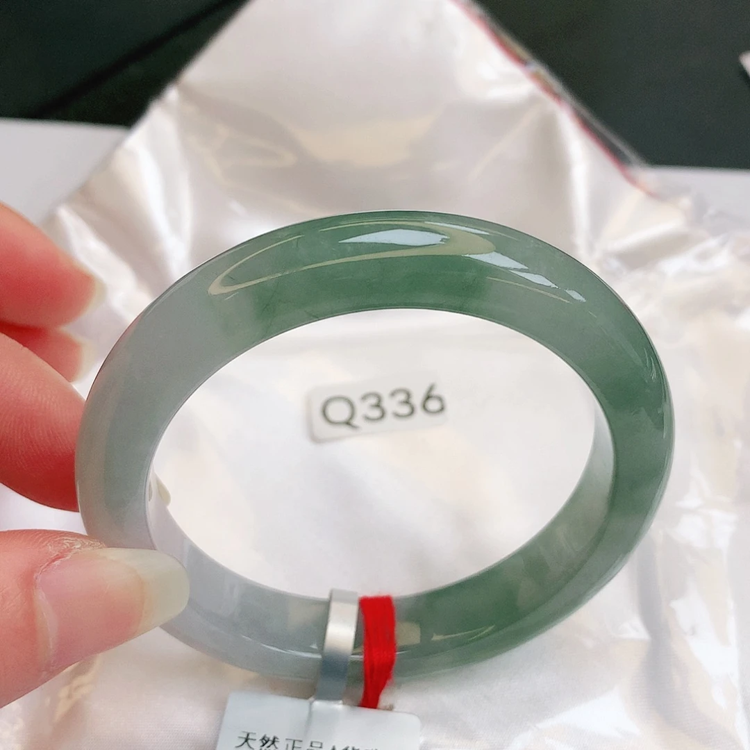 【闪购商品】翡翠手镯未镶嵌缅甸天然a货翡翠