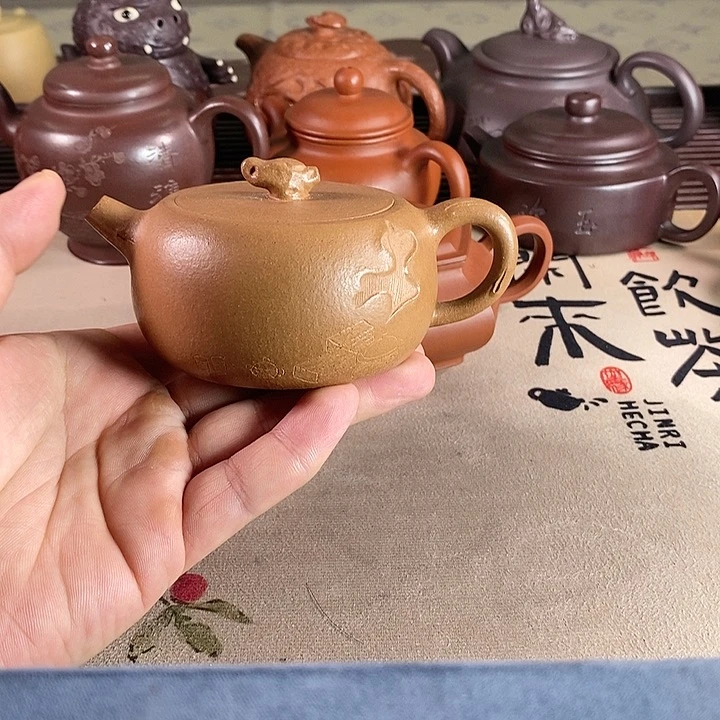茶壶紫砂紫砂的微瑕