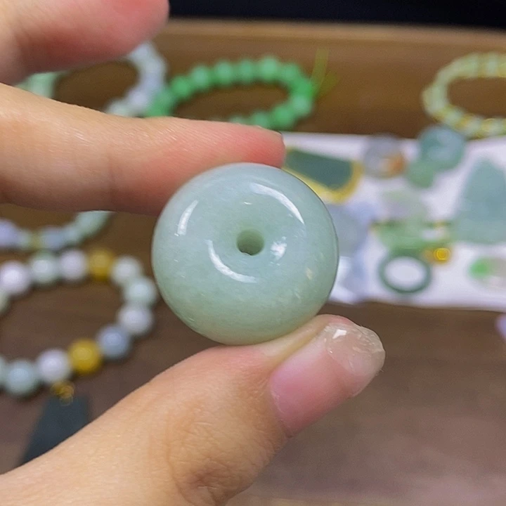 散珠翡翠天然缅甸翡翠A货