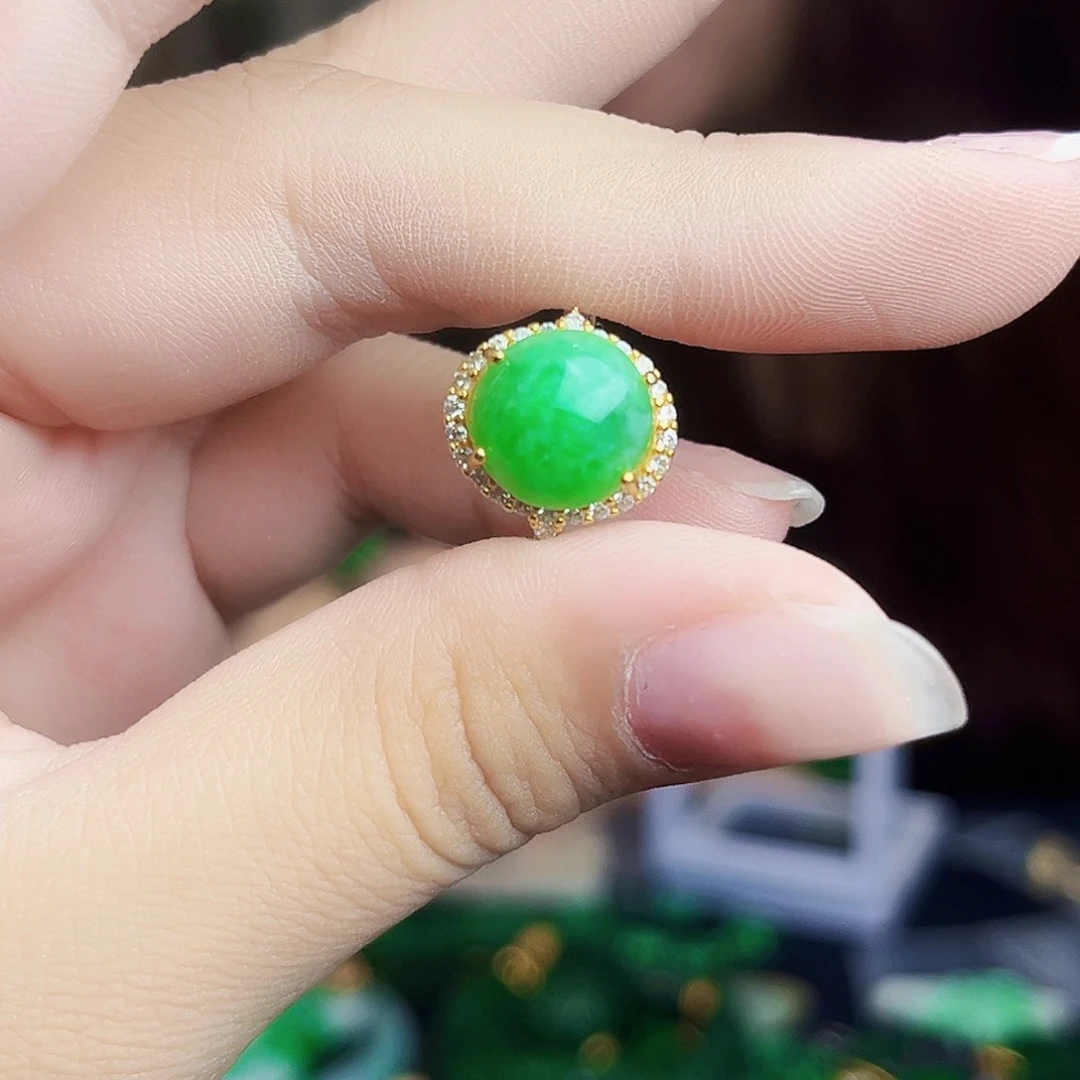 颈饰银S925镶嵌翡翠多样性