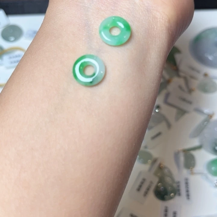 翡翠未镶嵌耳饰纯天然支持复检