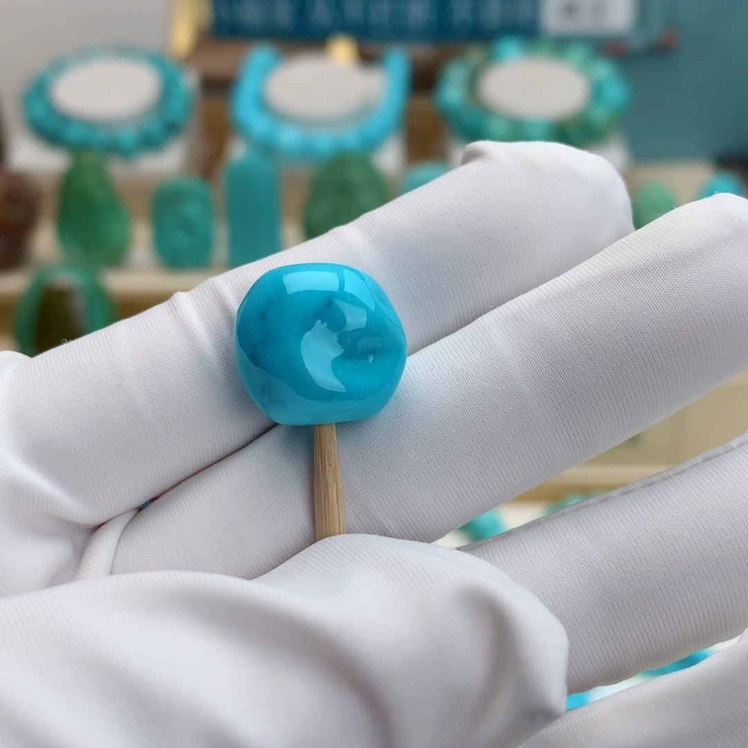 绿松石未镶嵌挂件