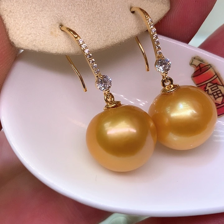 银S925镶嵌耳饰淡水珍珠