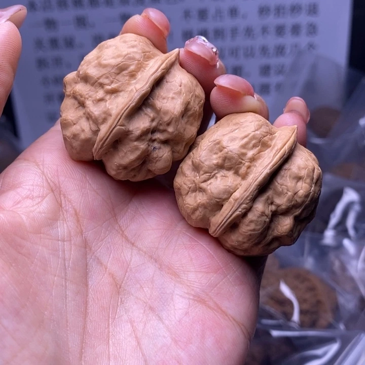 核桃云南野生铁核桃33号36mm