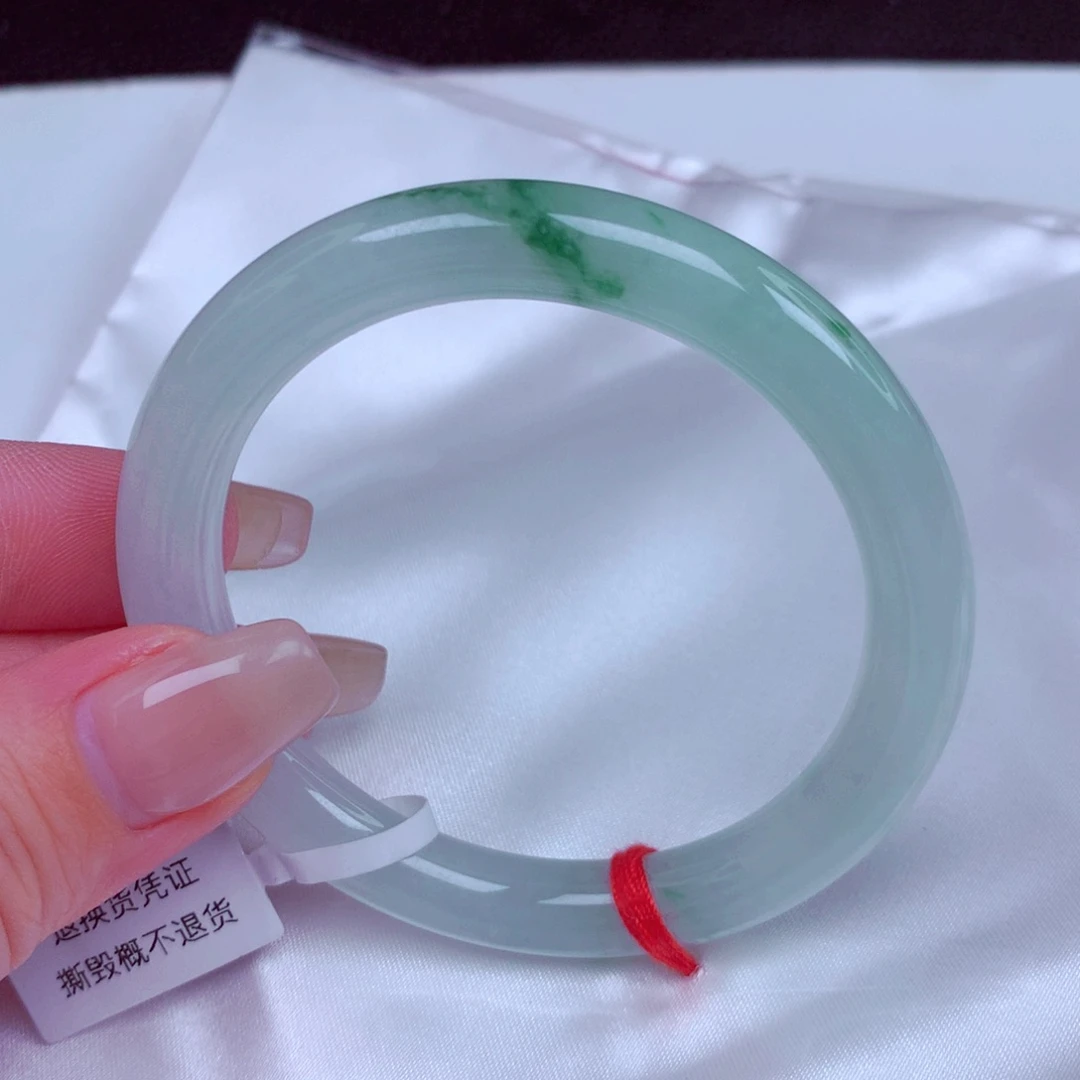 翡翠未镶嵌手镯手镯