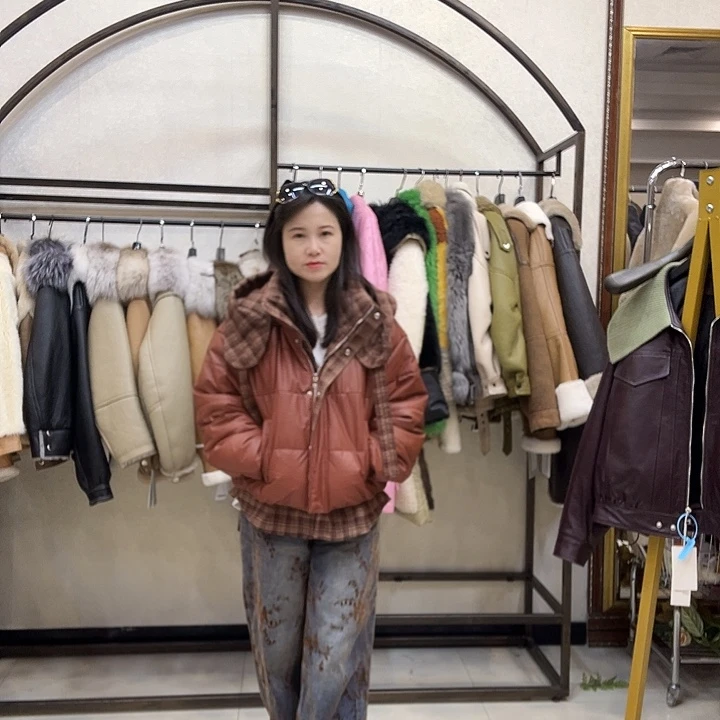 真皮皮衣绵羊皮羽绒服140斤以内备注身高体重