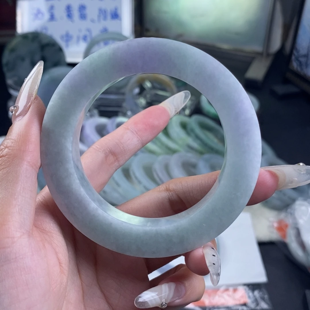 定制翡翠未镶嵌园条有裂