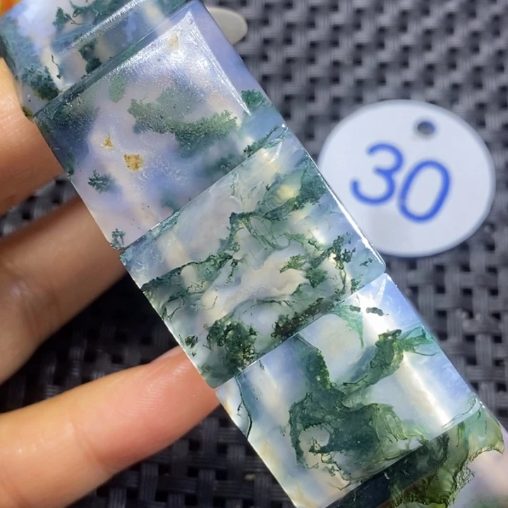 未镶嵌颈饰玛瑙/玉髓刚*子