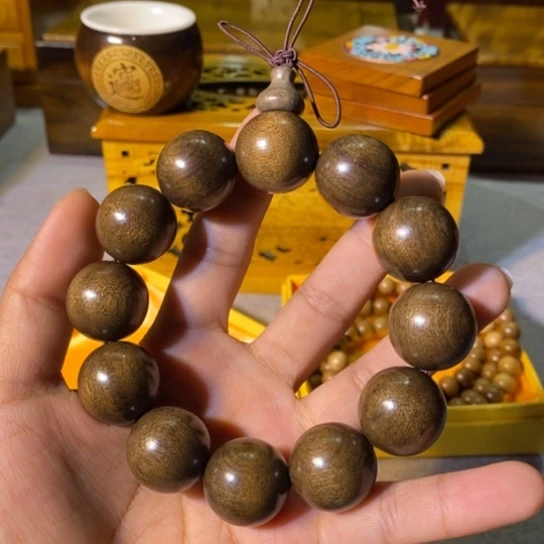 金丝楠金丝楠阴沉木2.0手串