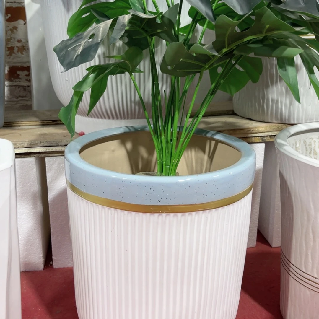 26口33高竖纹金线陶瓷花盆微瑕