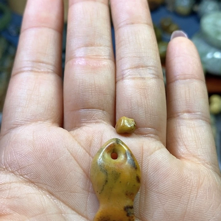 L***注岫岩河磨玉（透闪石质玉）未镶嵌挂件