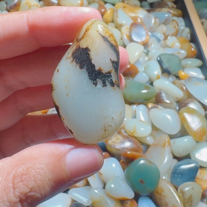 和田玉未镶嵌挂件24克