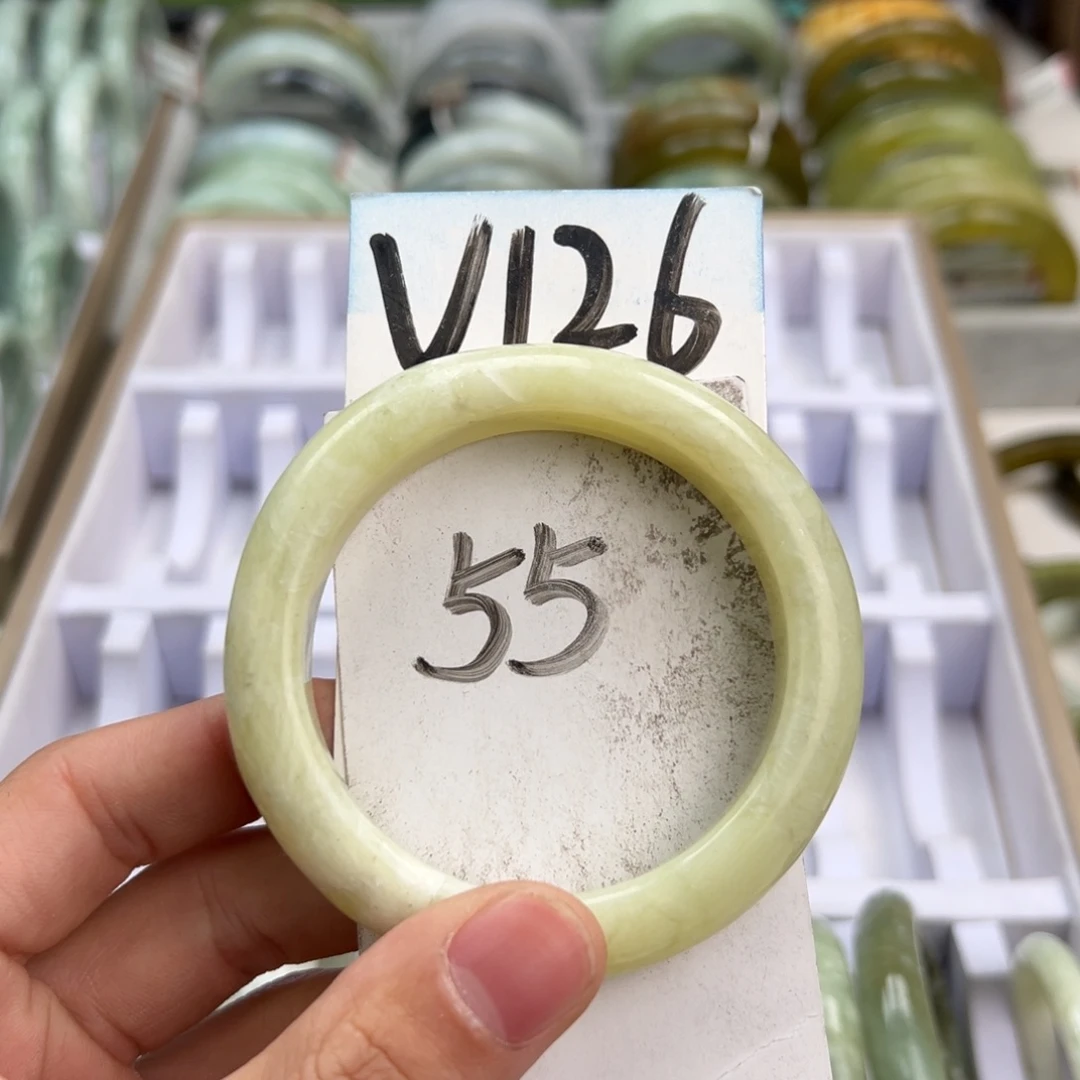 岫玉手镯未镶嵌天然岫玉微瑕