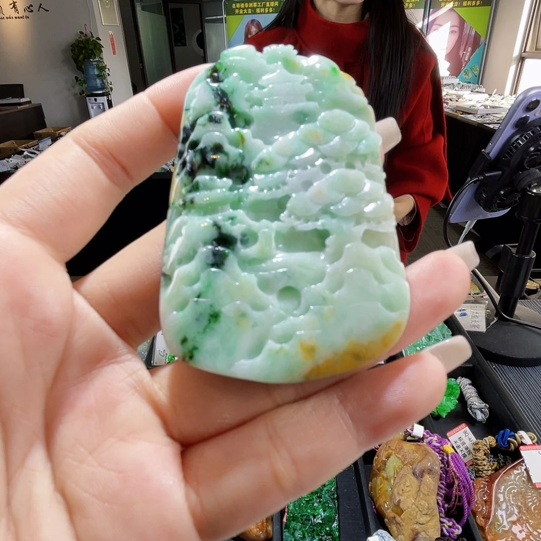 颈饰未镶嵌翡翠一