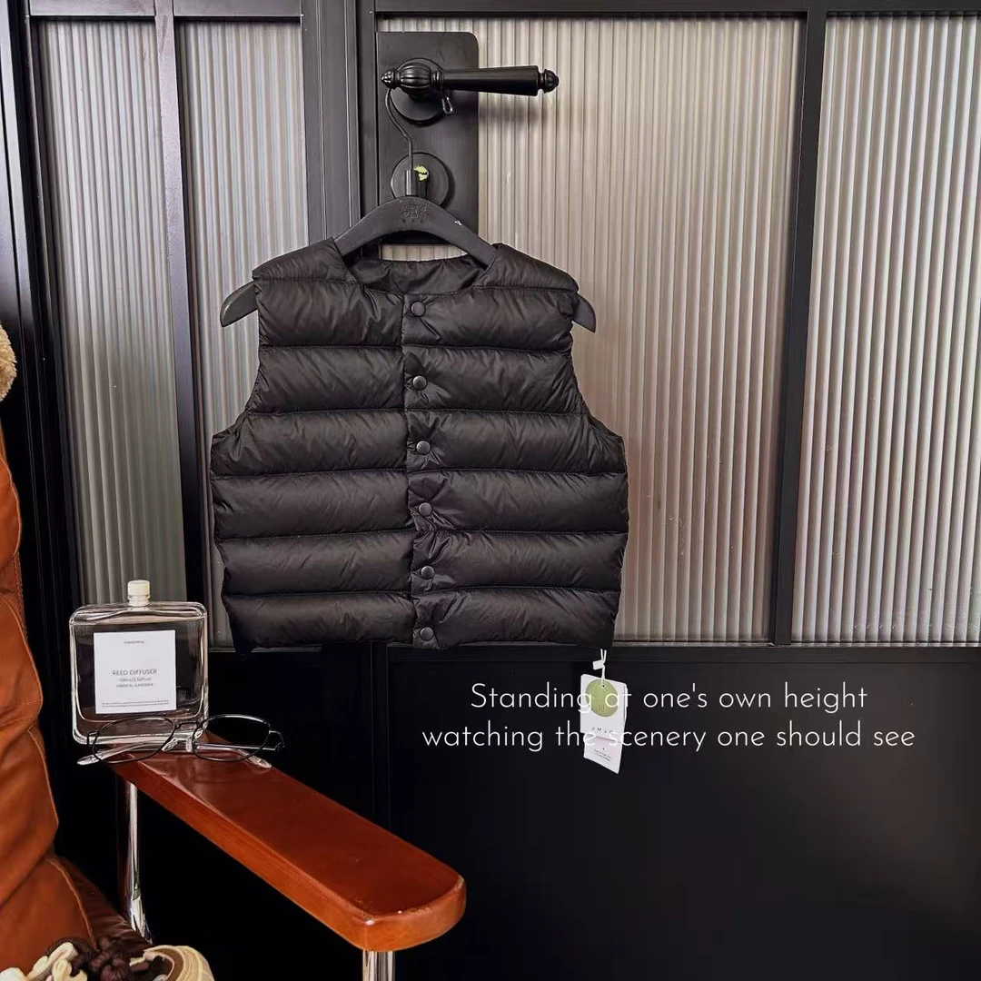 JMJQ秋冬百搭校服神器保暖防寒高充绒克重90白鸭绒羽绒马甲23835