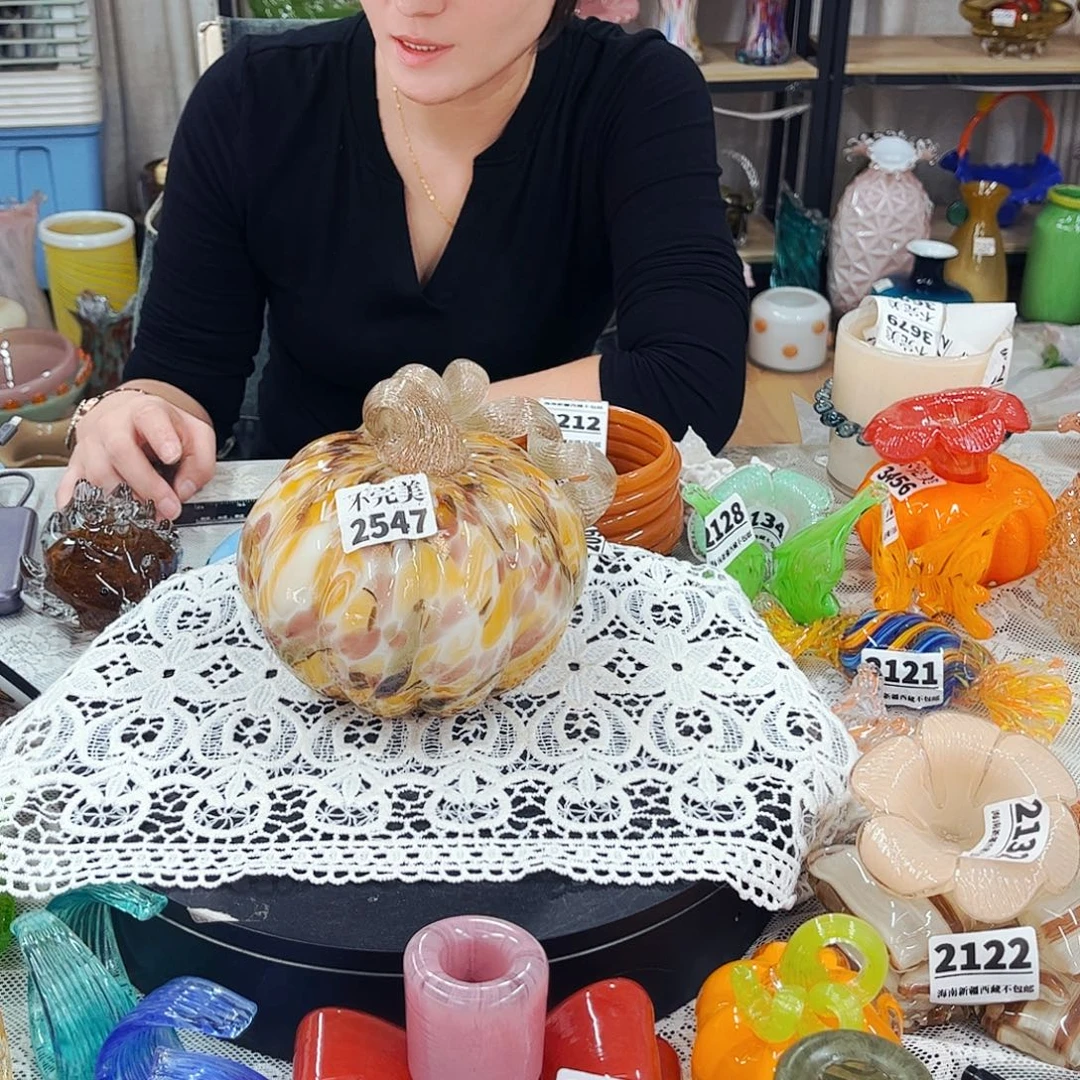 2547 家悦琉璃工艺品不完美