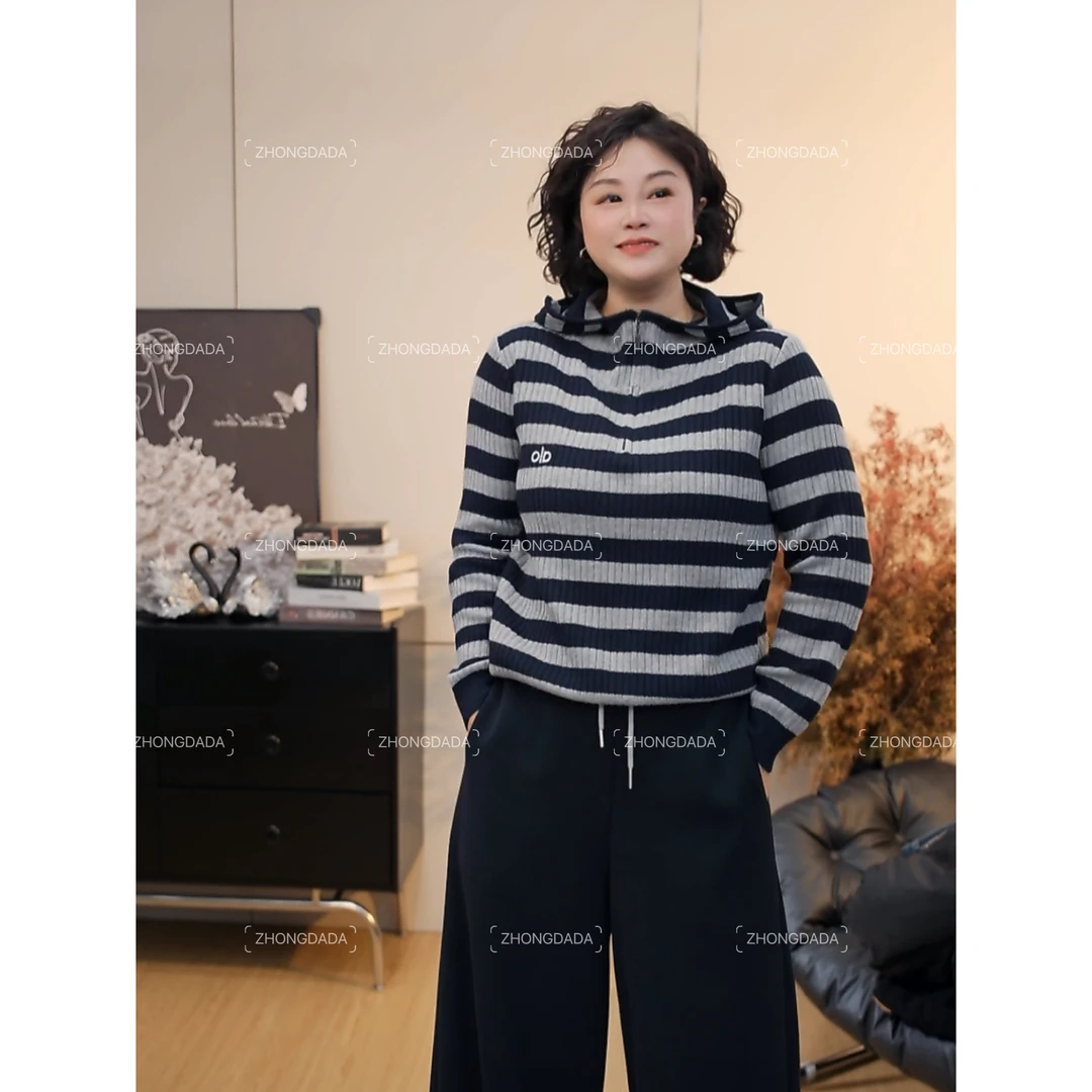 ZHONG大大【】针织INS风条纹花朵女长袖意式毛针织衫保暖连帽12091