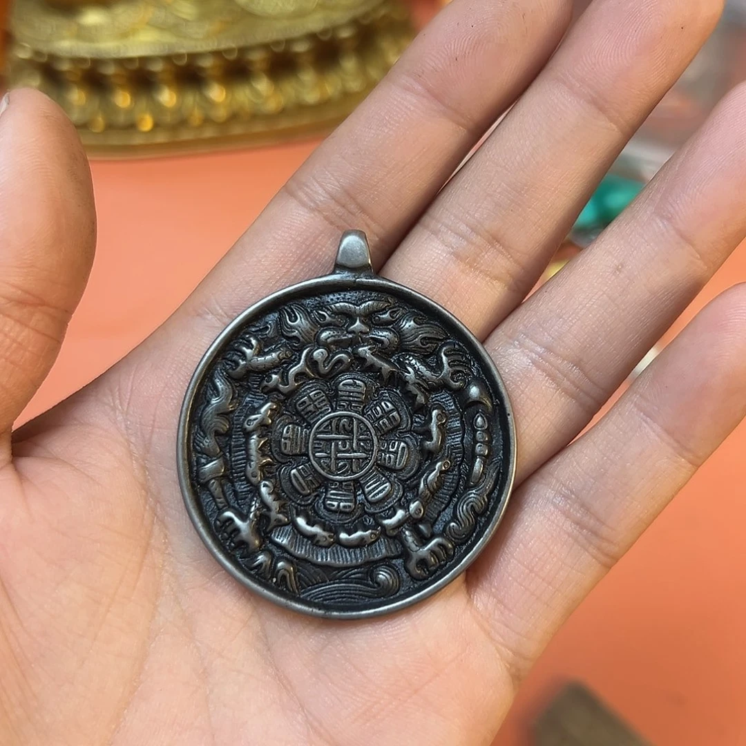 玛吉阿米藏式臻品直播间