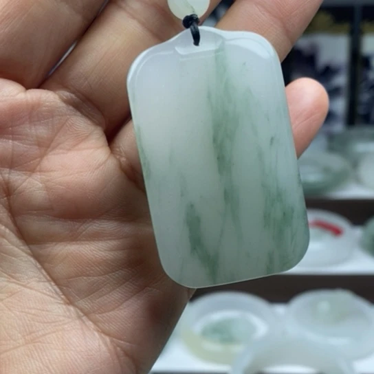 石英质玉（金丝玉）手镯未镶嵌