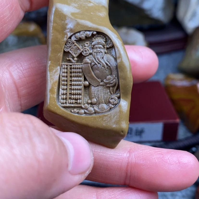 【闪购商品】原石雕刻手把件