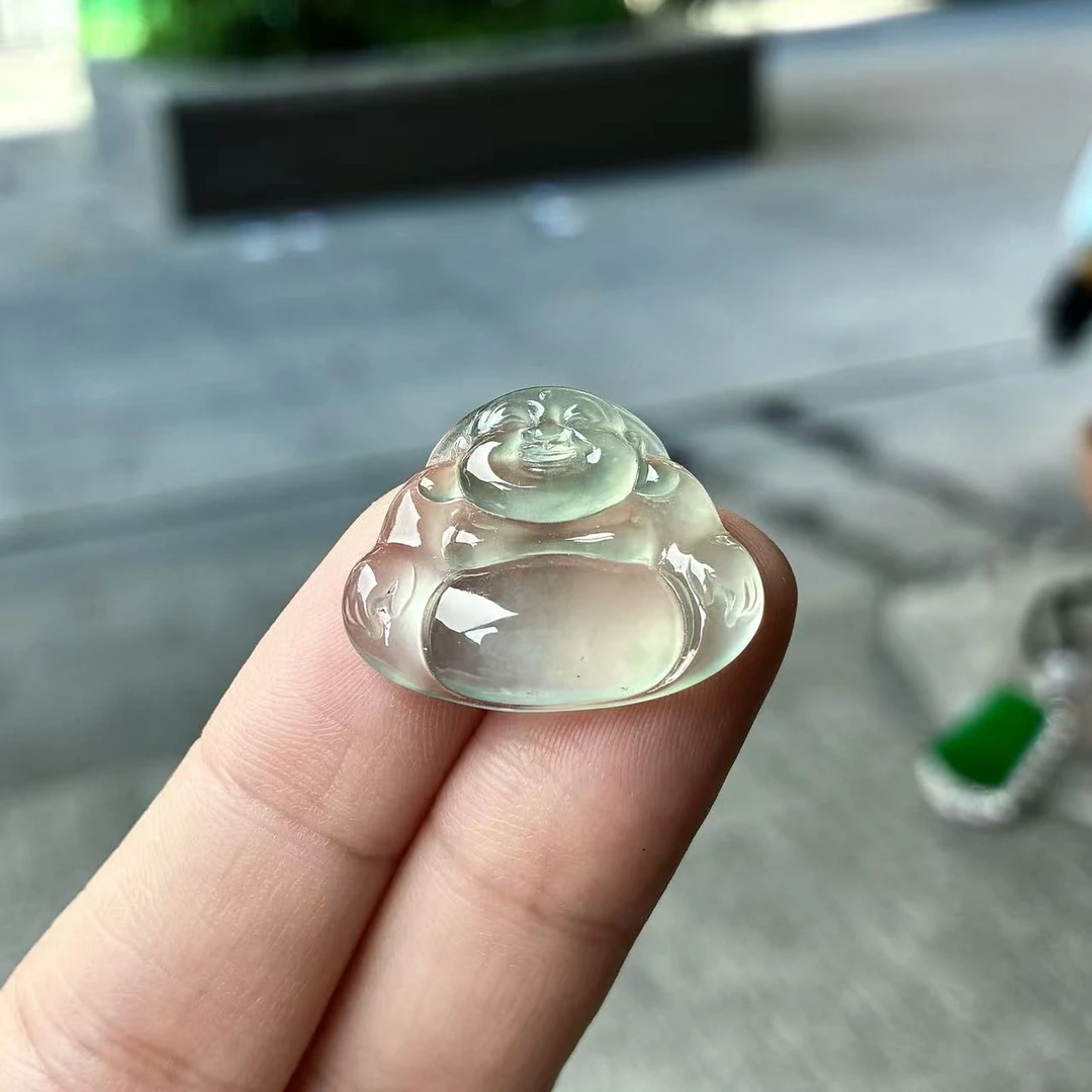 天然a货缅甸翡翠尺寸19.8/23.7/3.7,高冰晴底佛公吊坠,胶感十足